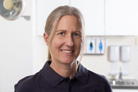 Alessia Ebling, Dr. med. vet. DipECVDI